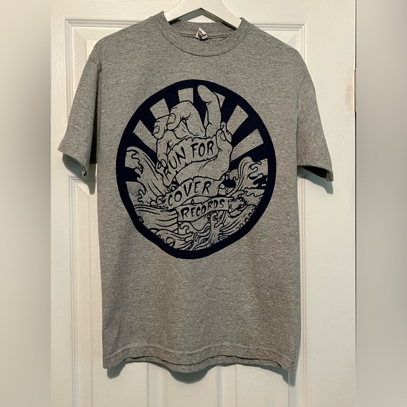 Other - EUC Run For Cover Records hand logo shirt heather gray size medium